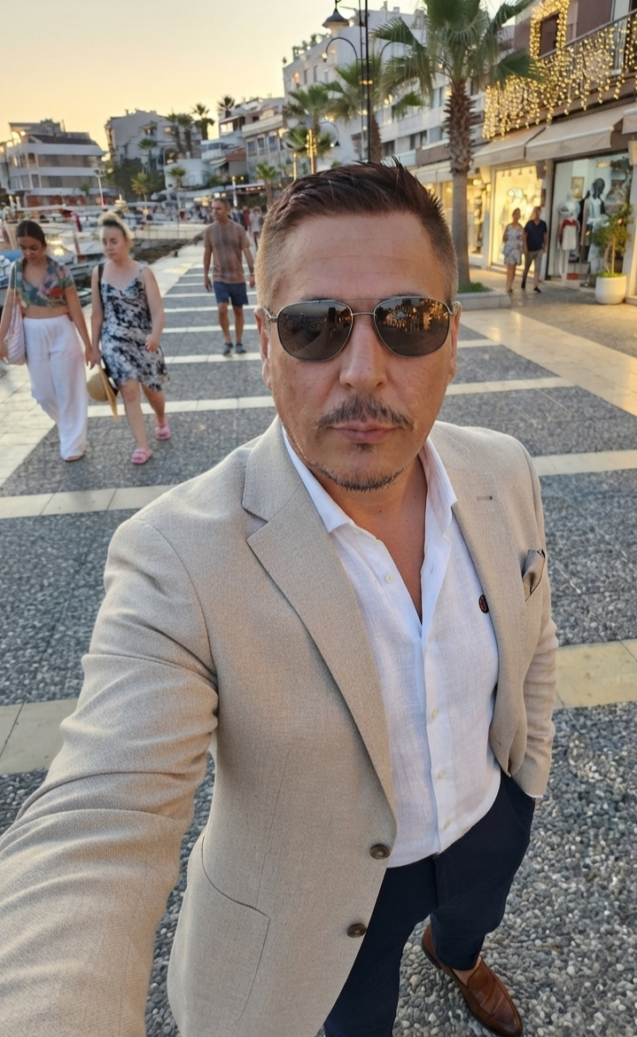 CENGİZ ÖZTÜRK