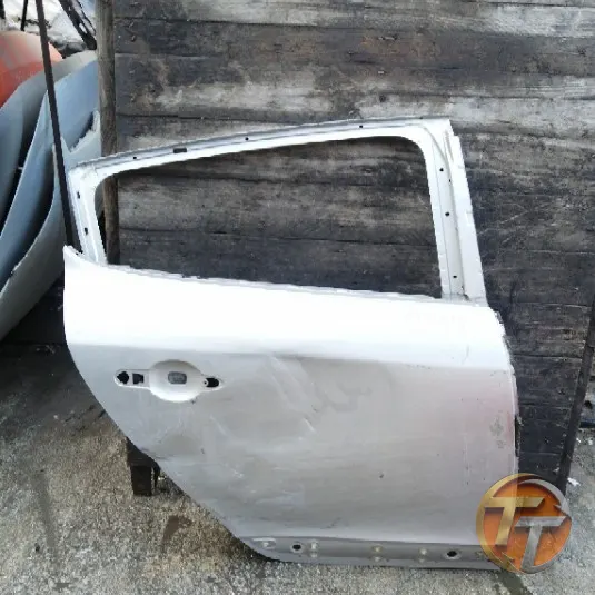 RENAULT MEGANE 3 sağ arka kapı Era-0205 Esan