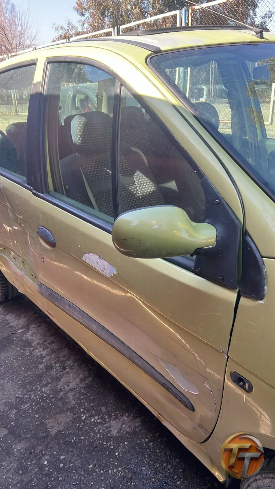 Renault senic 1 sağ ön kapı