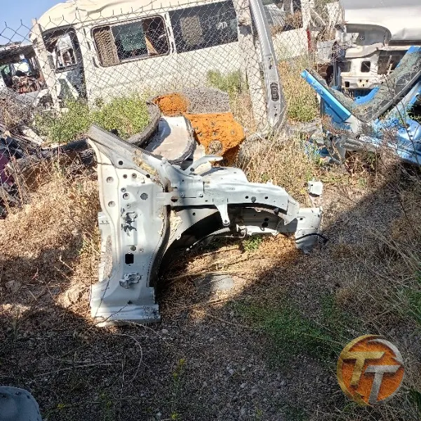Renault Megane 4 çeyrek şase