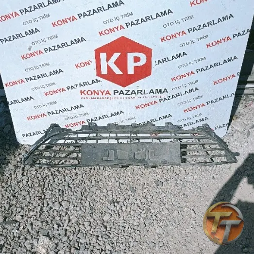 Renault Megane 4 ön tampon orta ızgarası P-0544