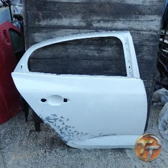 RENAULT MEGANE 4 sağ arka kapı Era-0203 Esan