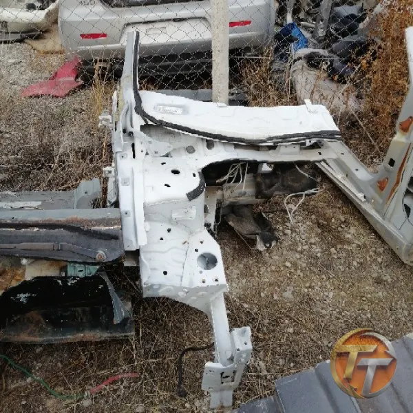 RENAULT MEGANE 4 sağ ön çeyrek şase Çel-195