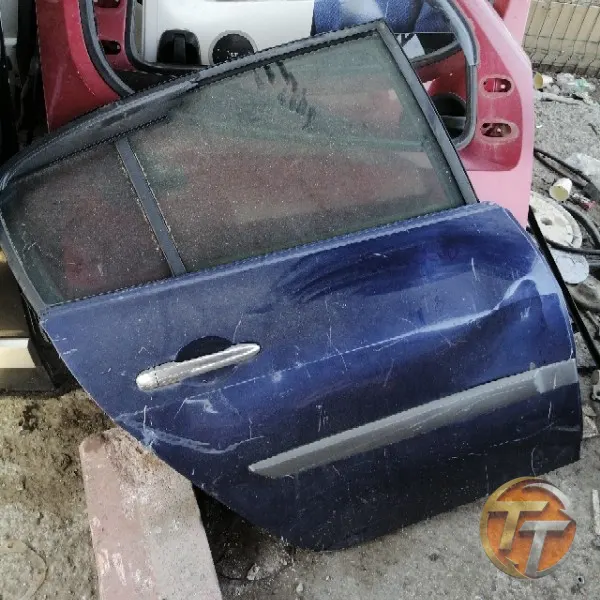 RENAULT MEGANE SAĞ ARKA KAPI XE-0010