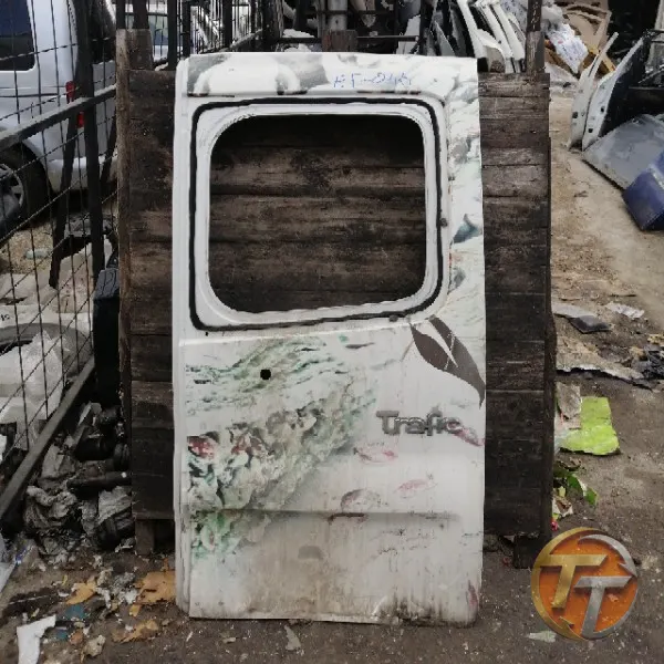 RENAULT TRAFIC sağ bagaj kapağı Ef-045 Esan