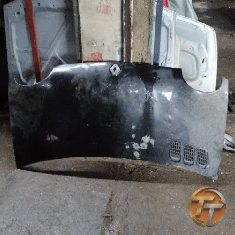 RENAULT Twingo kaput Ek-036 Esan