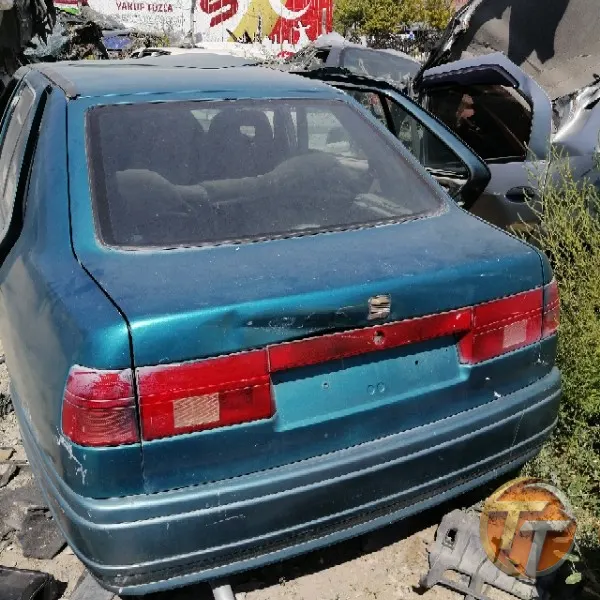 SEAT TOLEDO