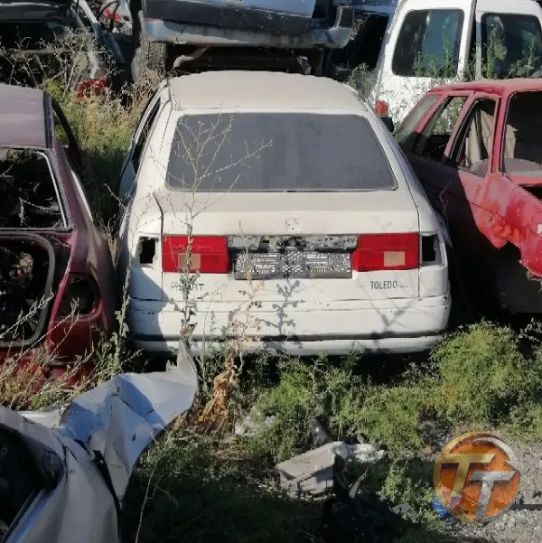 SEAT TOLEDO