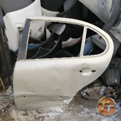 SEAT TOLEDO sol arka kapı Ela-0131 Esan
