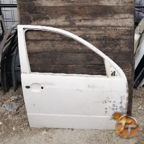 SKODA FABİA sağ ön kapı Erö-0132 Esan
