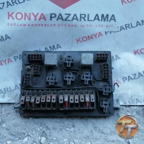 SKODA FAVORİT sigorta kutusu Sk-029