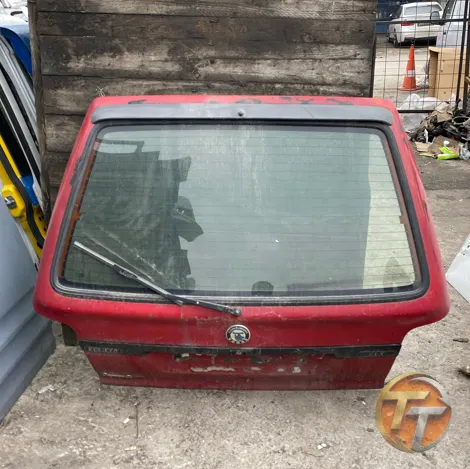 Skoda Felicia bagaj kapağı Ebk-110 Esan