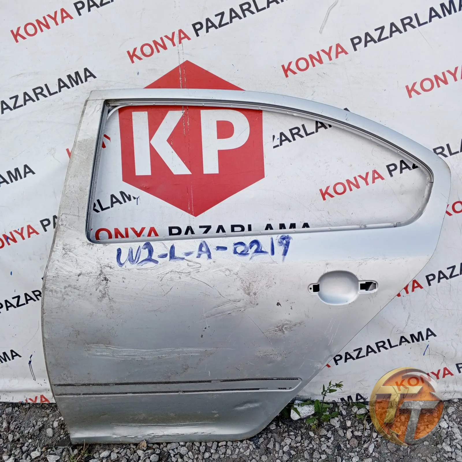SKODA OCTAVİA SOL ARKA KAPI W2-L-A-0219