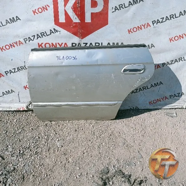 Subaru sol arka kapı Tla-0096