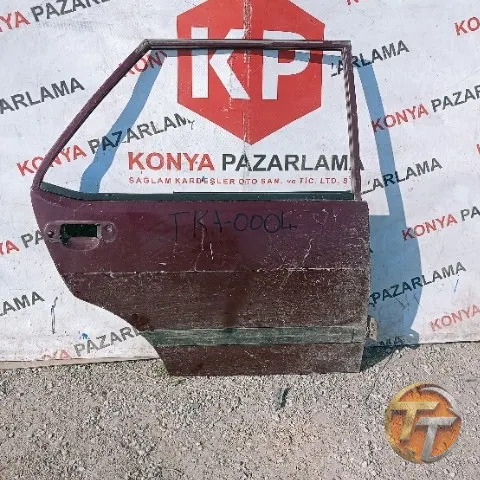 Tofaş Şahin sağ arka kapı Tra-0004