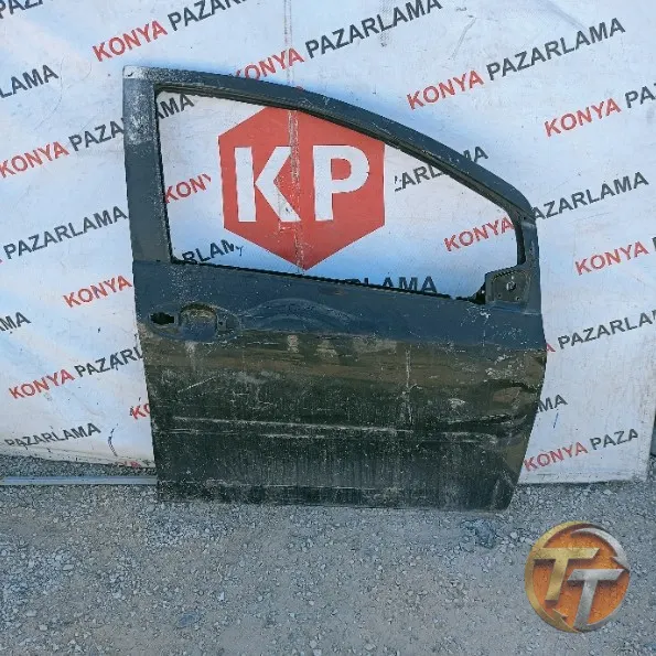 Toyata Yaris sağ ön kapı Trö-0124
