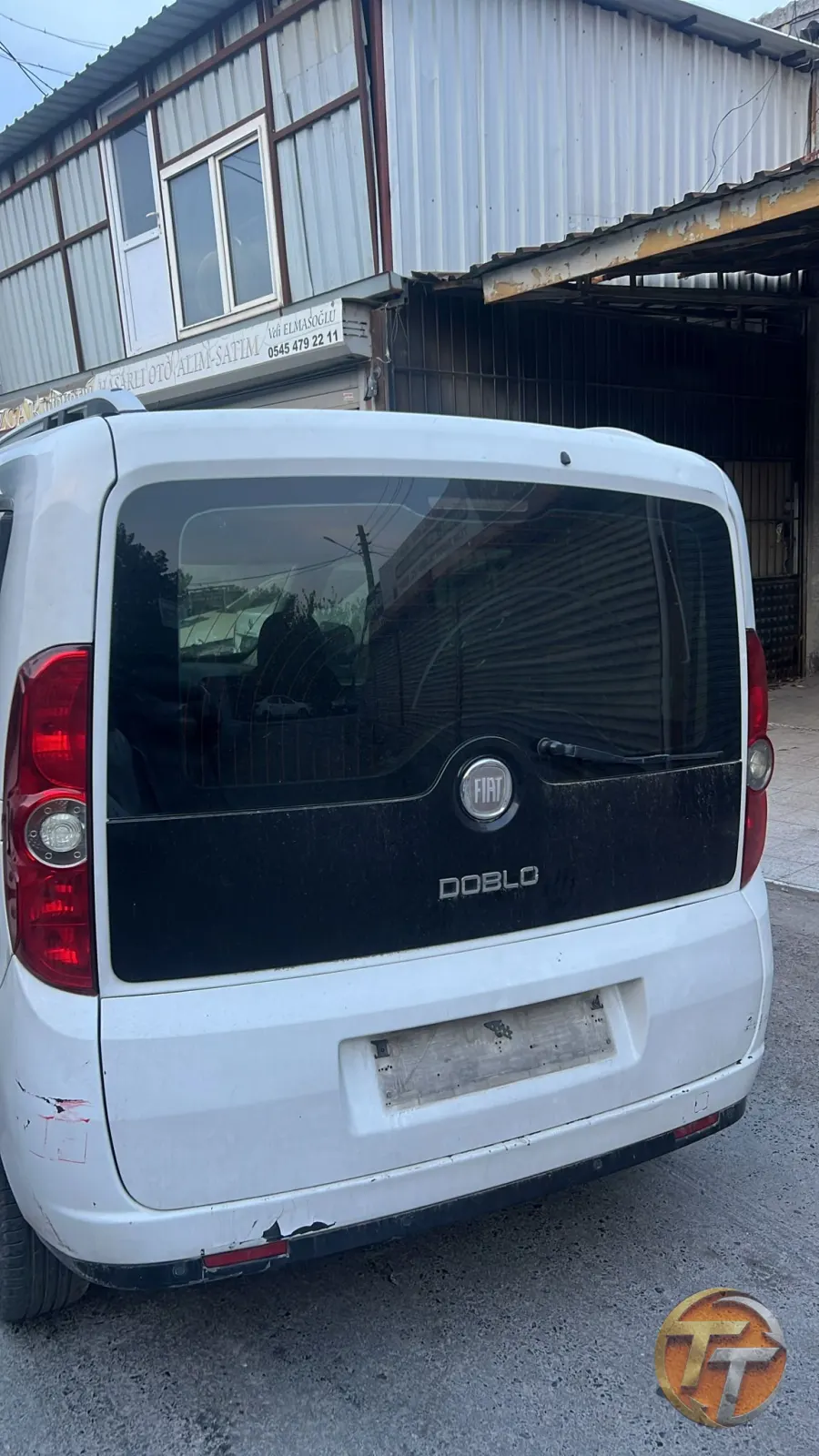 Fiat Doblo geniş aile bagaj kapağı dolu hatasız