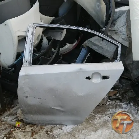 TOYOTA COROLLA sol arka kapı Ela-0127 Esan