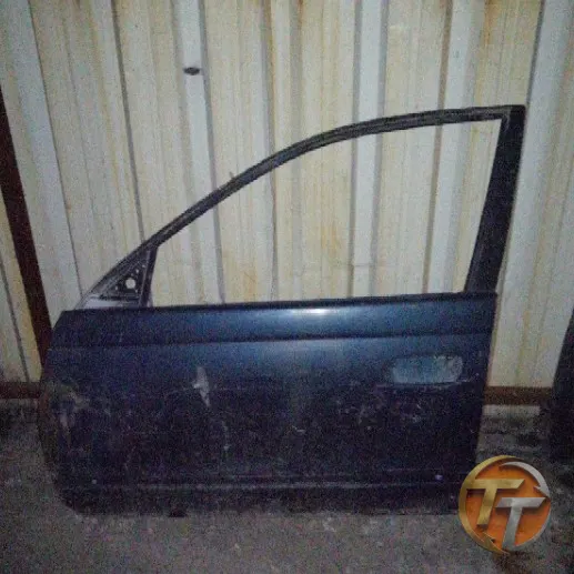 TOYOTA Corona sol ön kapı Elö-0044 Esan