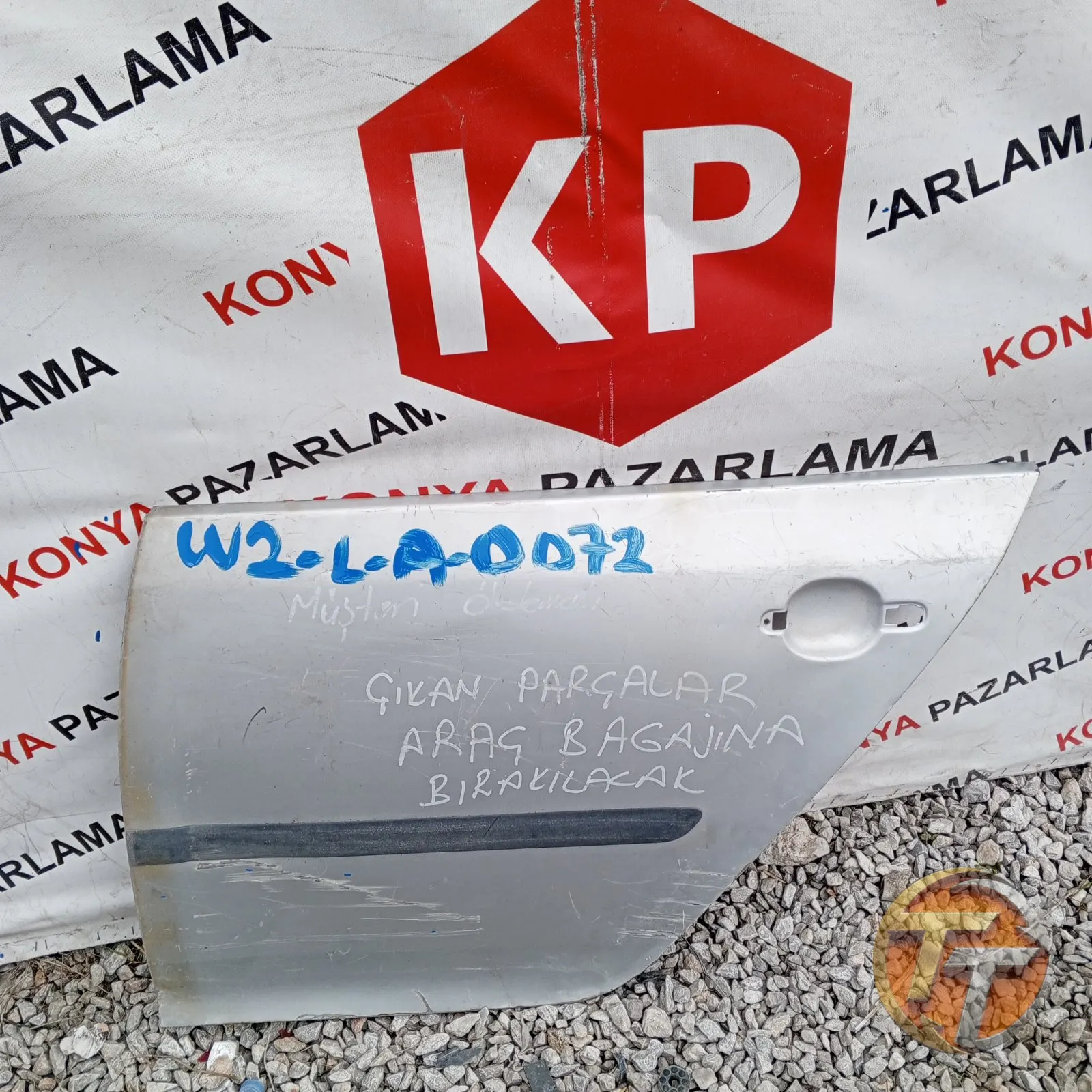 VOLKLSWAGEN GOLF 5 SOL ARKA KAPI L-W2-L-A-0072