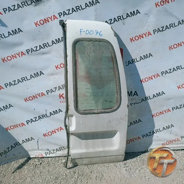 Volkswagen Caddy sağ bagaj kapağı F-0076