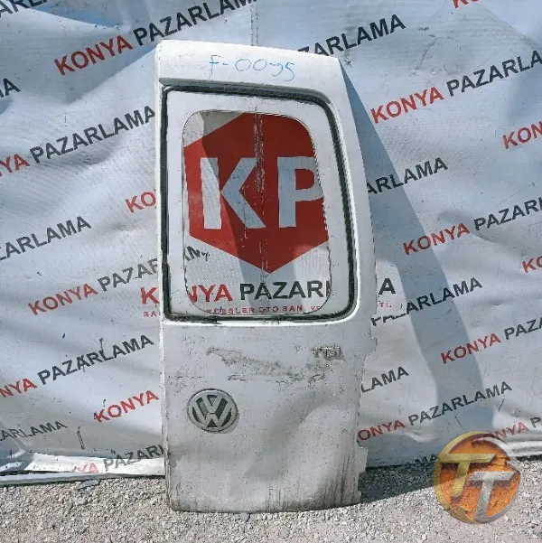 Volkswagen Caddy sağ bagaj kapağı F-0095