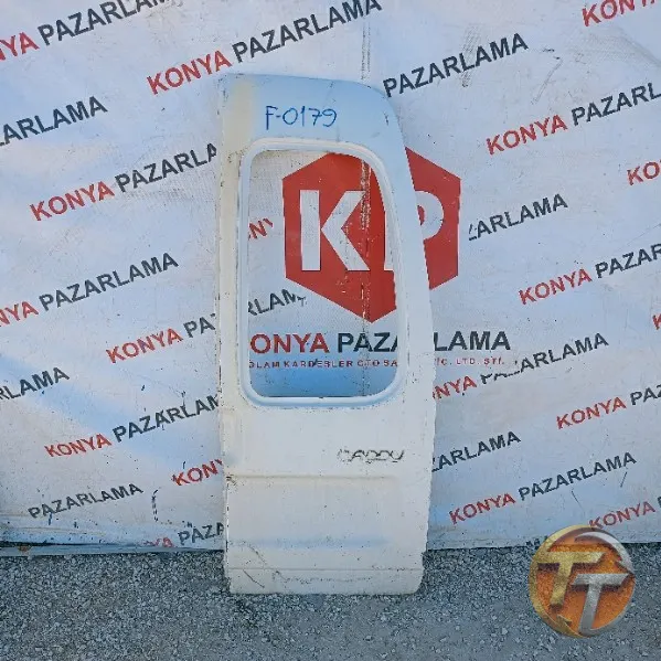 Volkswagen Caddy sağ bagaj kapağı F-0179