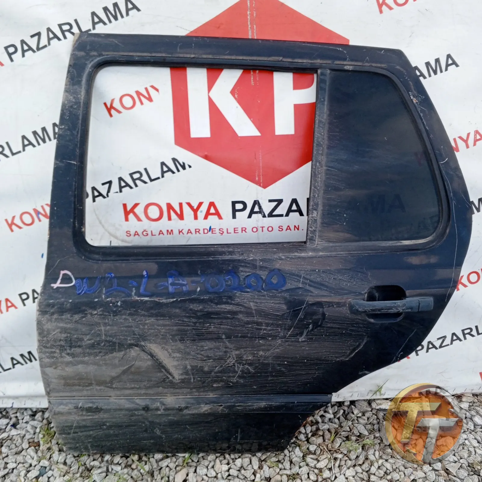 VOLKSWAGEN GOLF 3 SOL ARKA KAPI W2-L-A-0200
