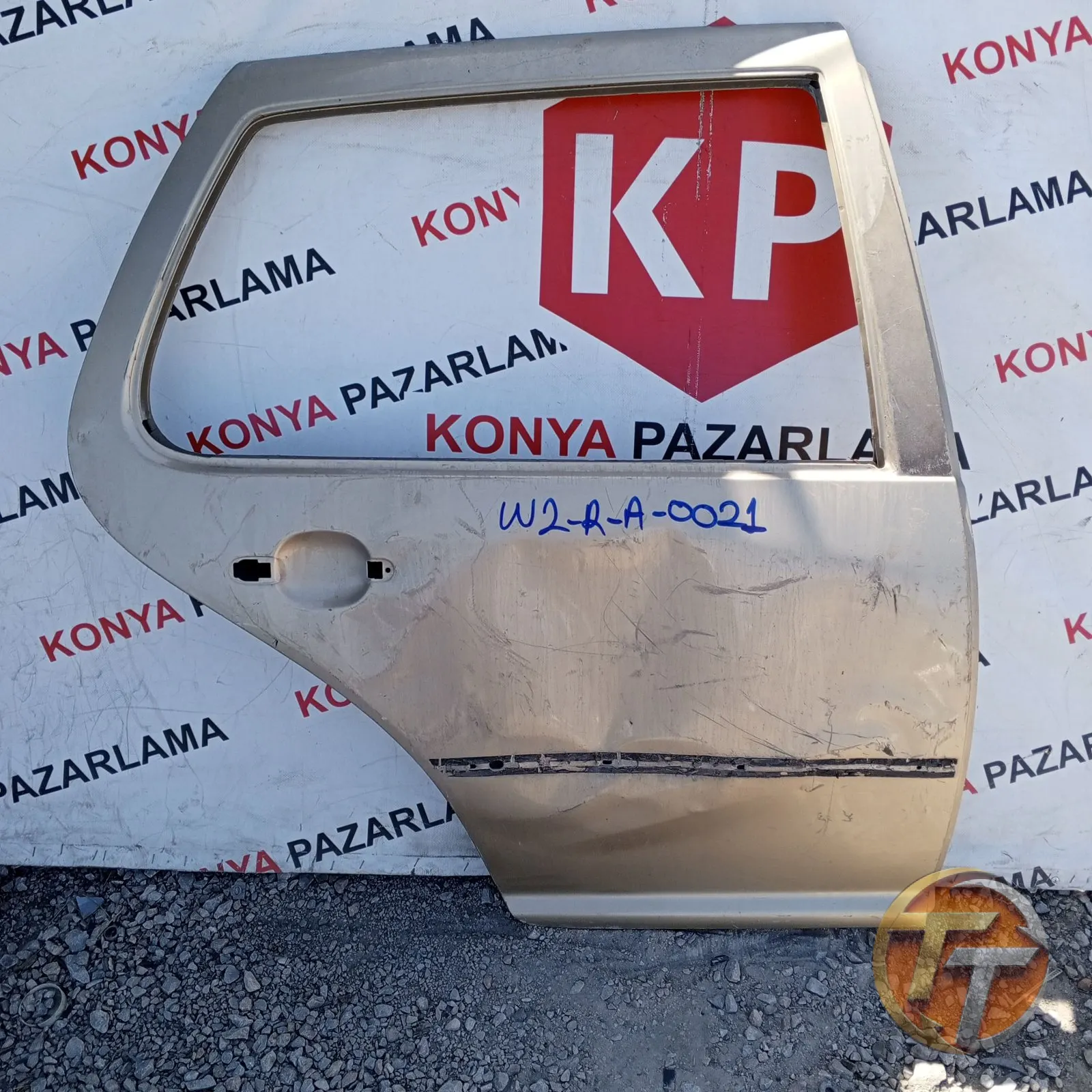 VOLKSWAGEN GOLF 4 SAĞ ARKA KAPI R-A-0021 W2