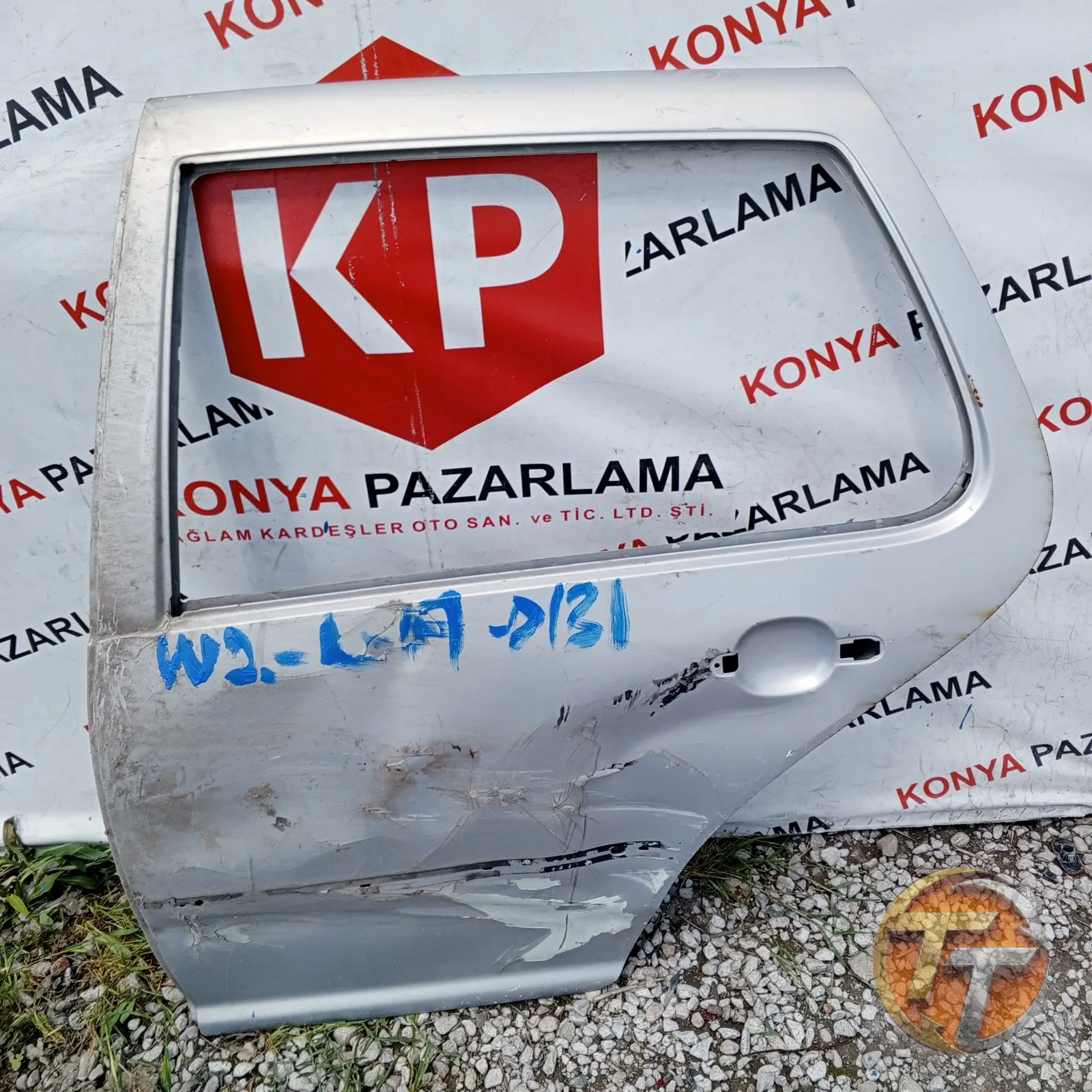 VOLKSWAGEN GOLF 4 SOL ARKA KAPI W2-L-A-0131