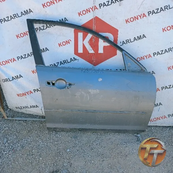 Volkswagen Golf sağ ön kapı Trö-0120