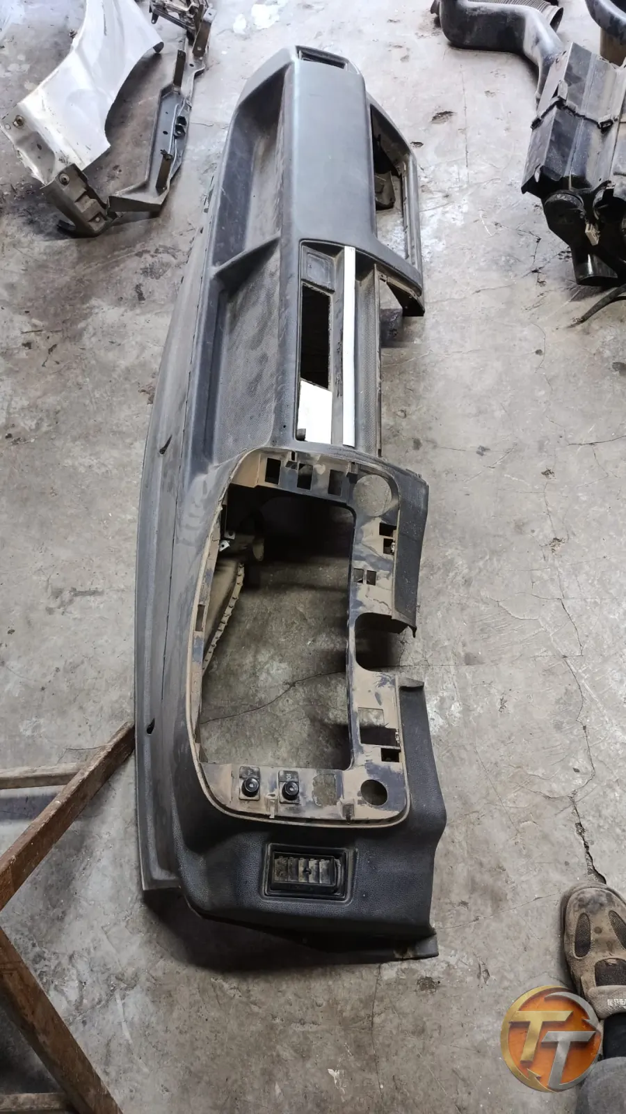 Ford transit gözlük.