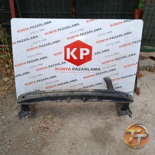 Volkswagen Passat B6 ön tampon demiri Td-043
