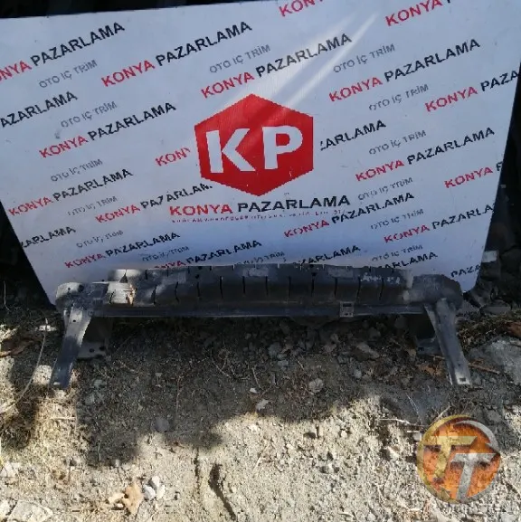 VOLKSWAGEN POLO ön tampon demiri Td-237