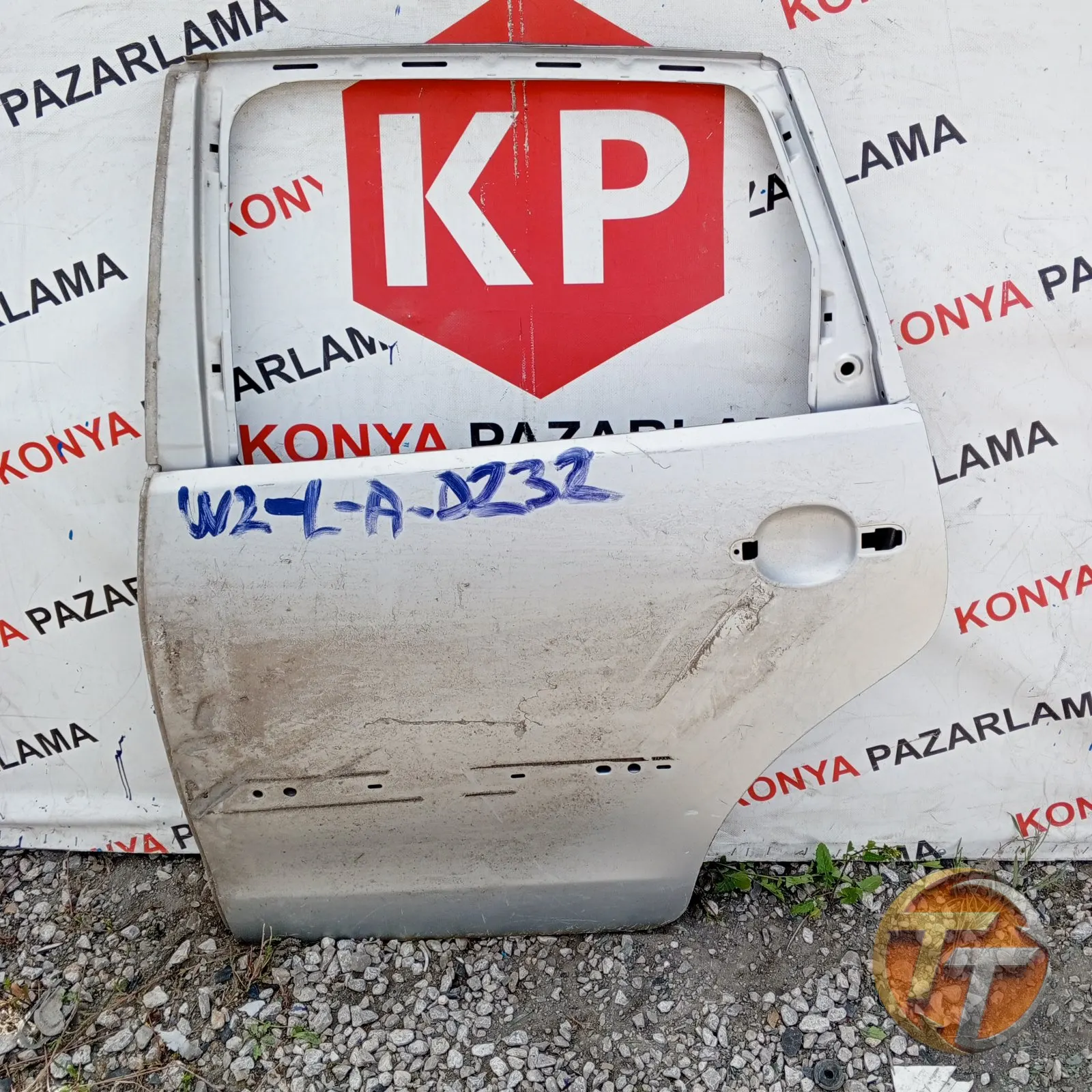 VOLKSWAGEN POLO SOL ARKA KAPI W2-L-A-0232