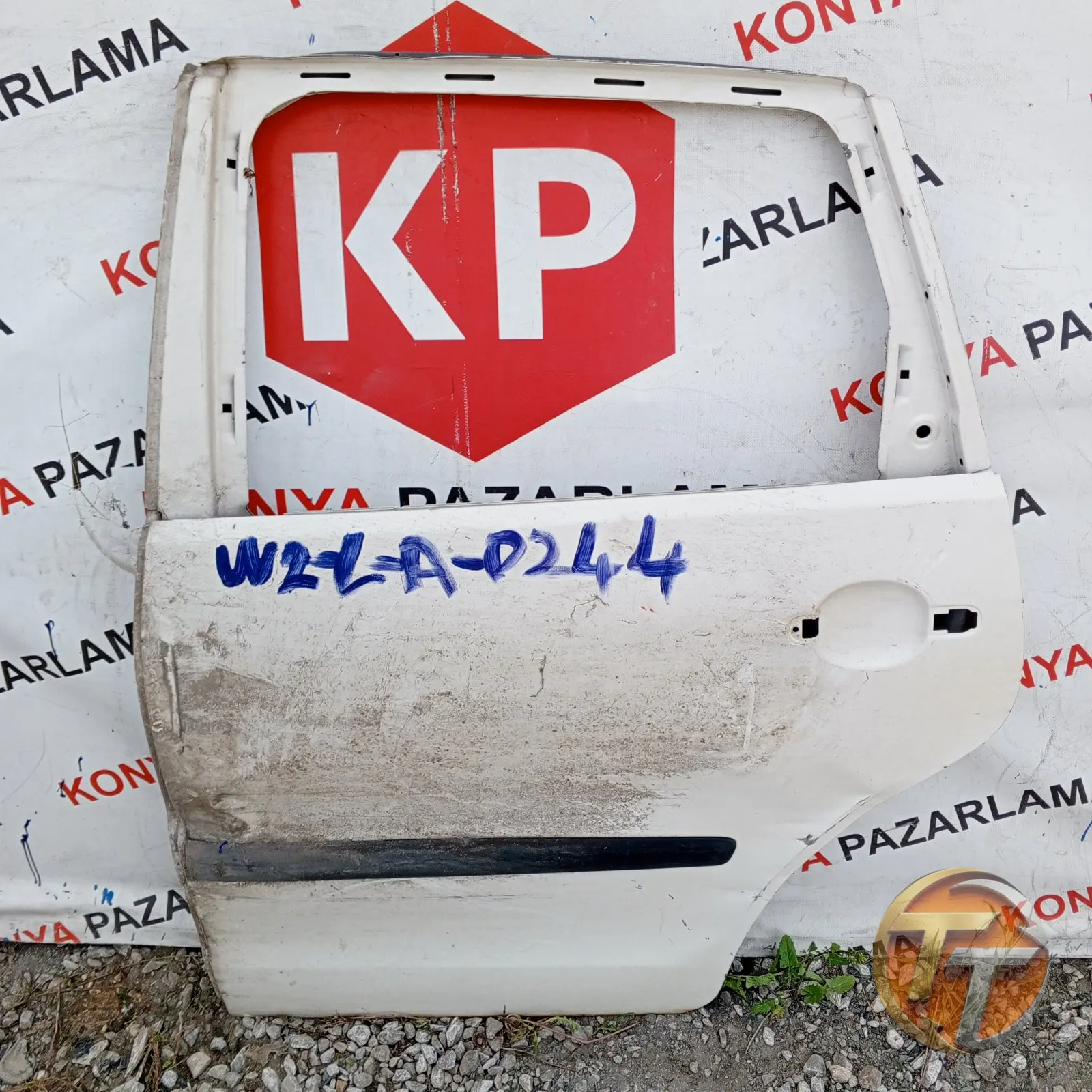 VOLKSWAGEN POLO SOL ARKA KAPI W2-L-A-0244