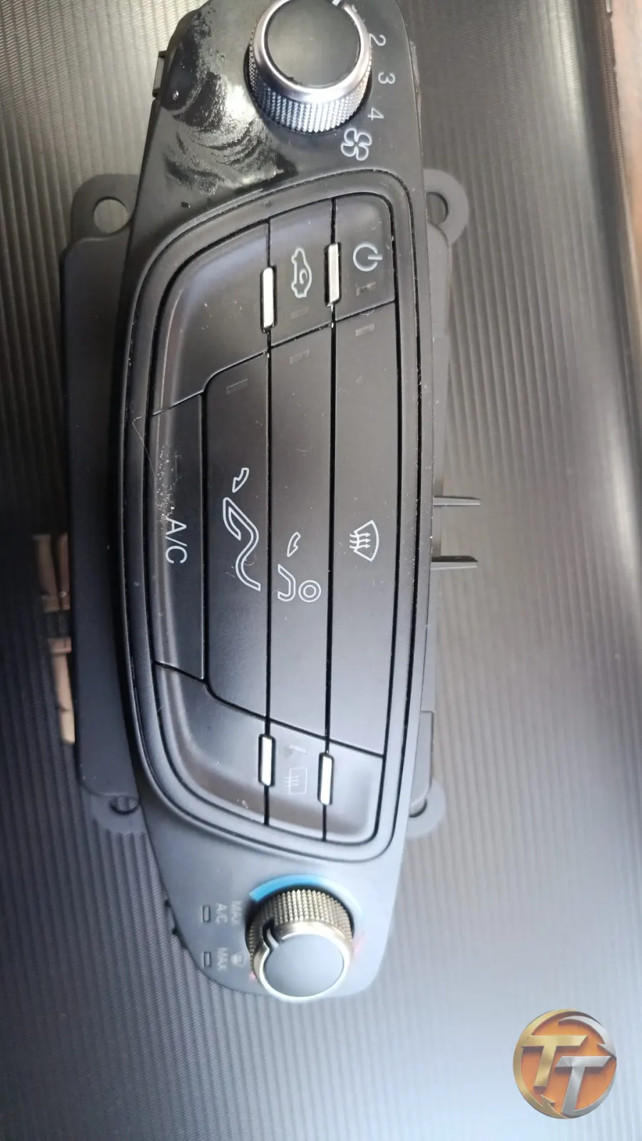 Ford kurr klima paneli
