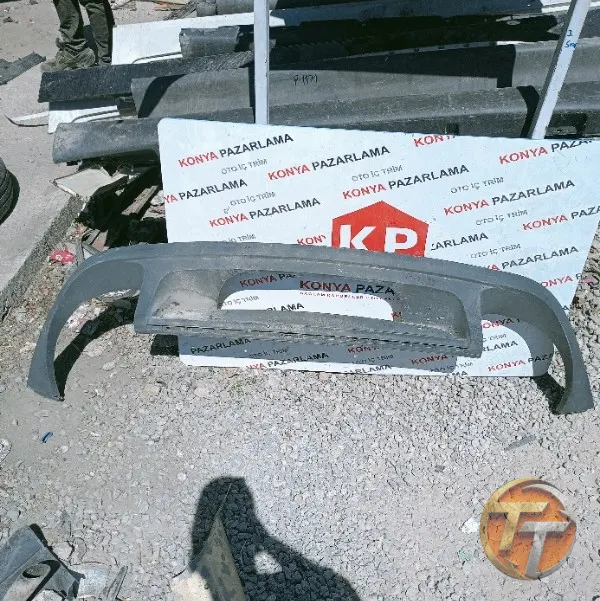 Volkswagen Touareg arka tampon spoiler P-1433
