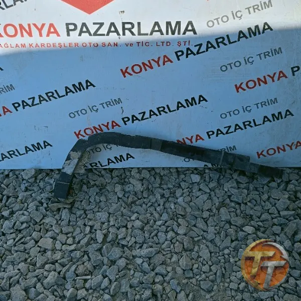 Volkswagen Transporter T4 sağ arka tampon braketi P-0987