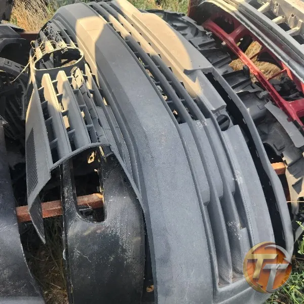 Volkswagen transporter t7 ön tampon