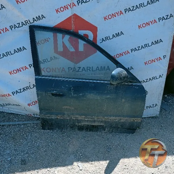 Volvo S40 sağ ön kapı Trö-0106