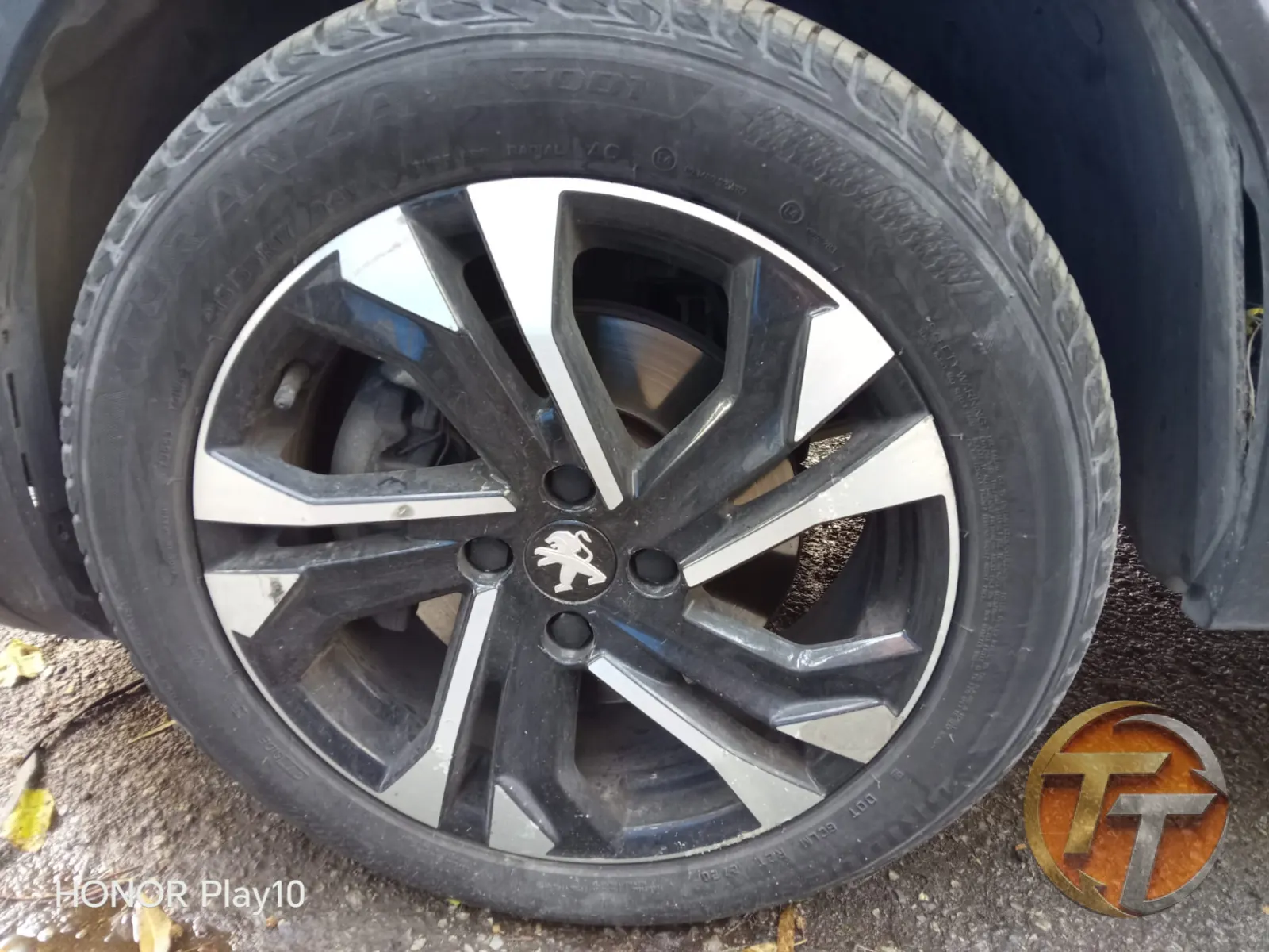 PEUGEOT 2008 215-60-R17 FULL SET jANT VE LASTİK ÖNLER 215-55-R17