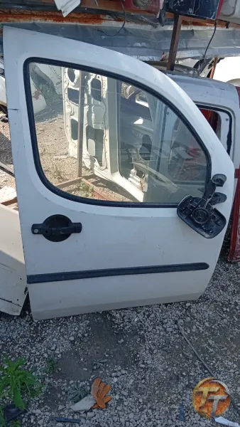 Doblo2 sağ ön kapı hatasız