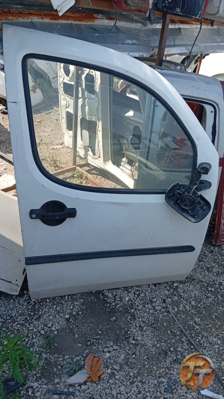 Doblo2 sağ ön kapı hatasız