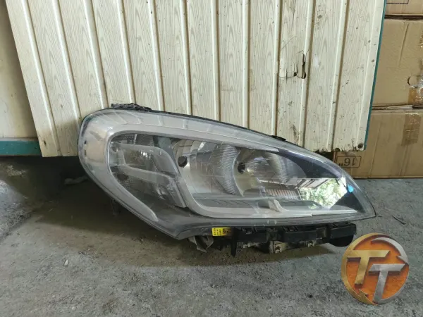 Otomobil Ön Farı