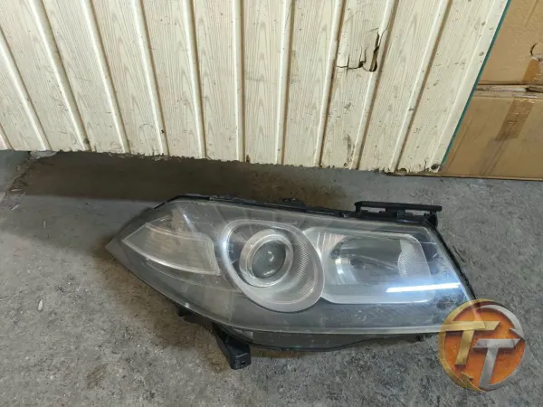 Çıkma Otomobil Ön Farı