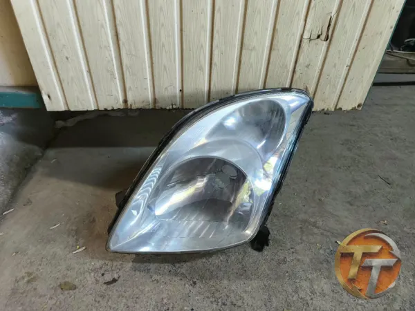 Otomobil Ön Farı