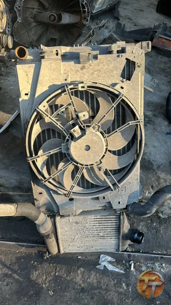 Datça‘
Docker 
Fan