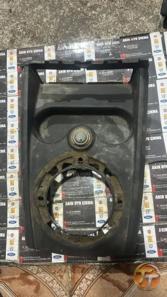 Megane 2 vites konsolu kolçaksız tip