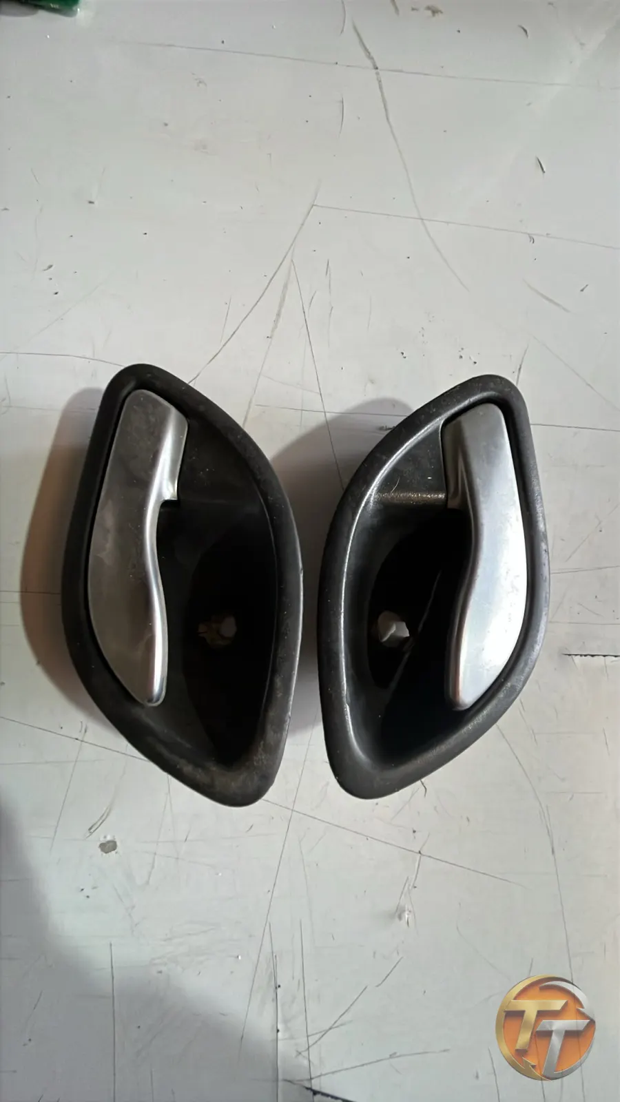 Renault Laguna 2 iç kapı kolu açma